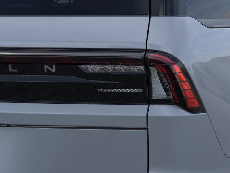 2026 Lincoln Navigator - Image 21