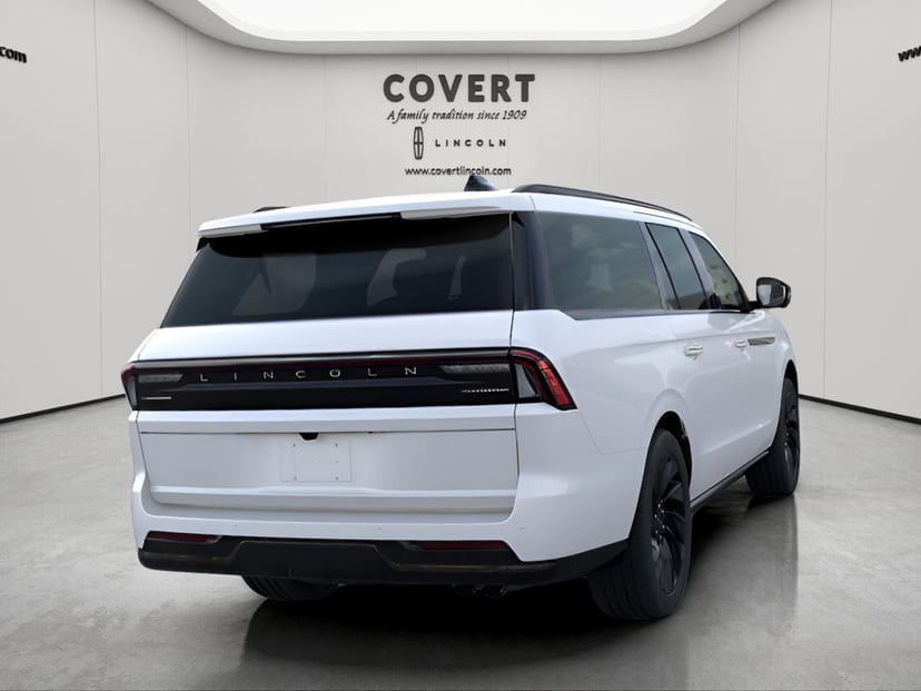 2026 Lincoln Navigator L - Image 7