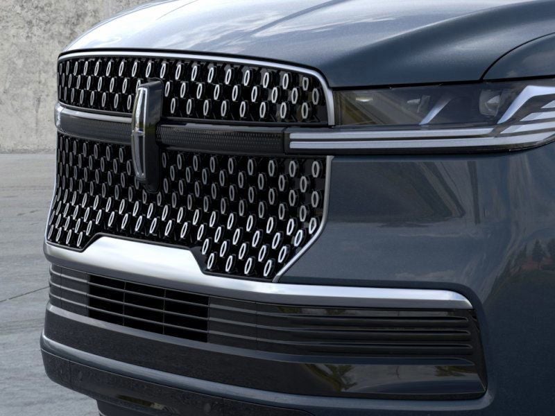 2026 Lincoln Navigator L - Image 14
