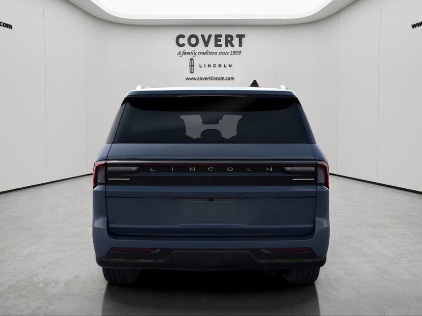2026 Lincoln Navigator L - Image 5