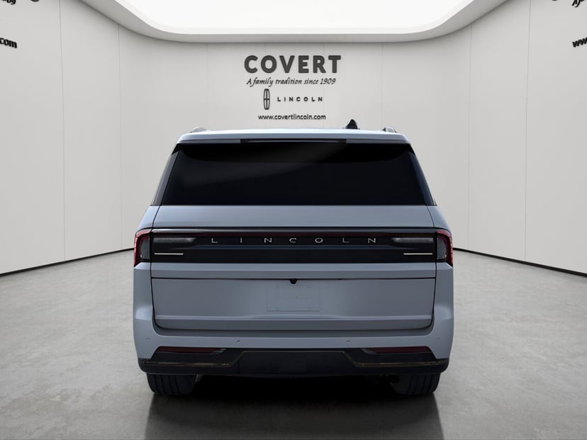 2025 Lincoln Navigator L - Image 5