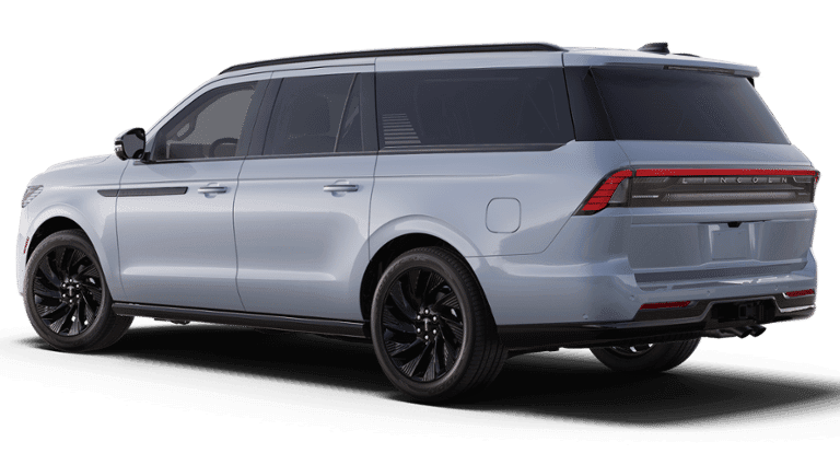 2025 Lincoln Navigator L - Image 25