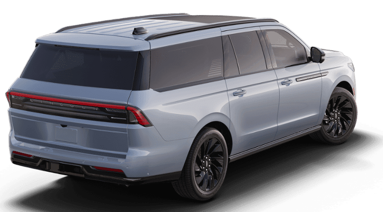 2025 Lincoln Navigator L - Image 26