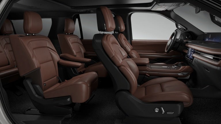 2026 Lincoln Navigator L - Image 28