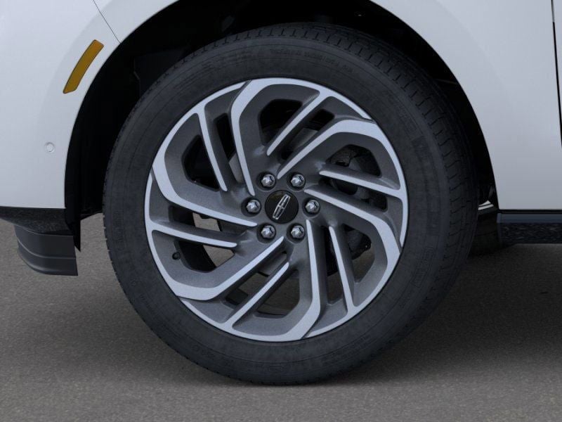 2026 Lincoln Navigator L - Image 19