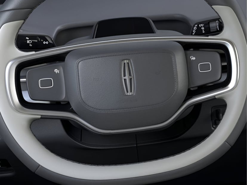 2026 Lincoln Navigator L - Image 11