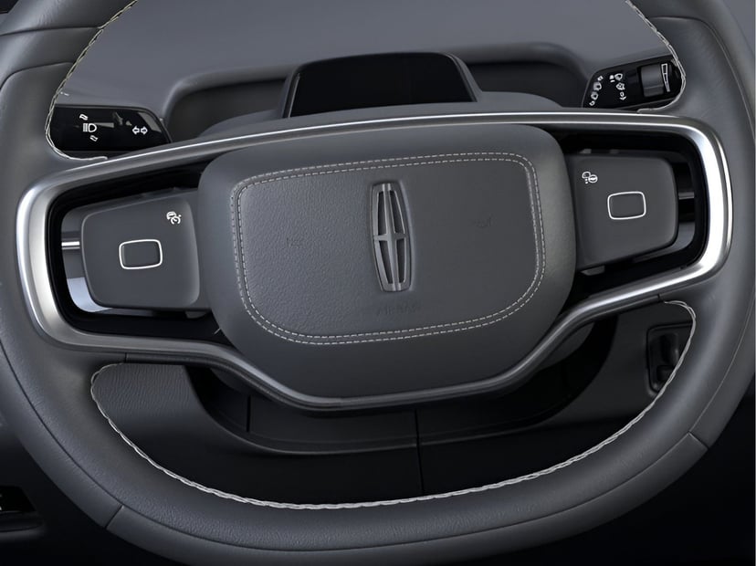 2026 Lincoln Navigator L - Image 11