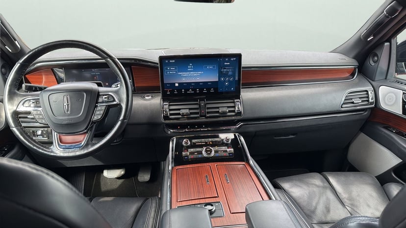 2022 Lincoln Navigator L - Image 21