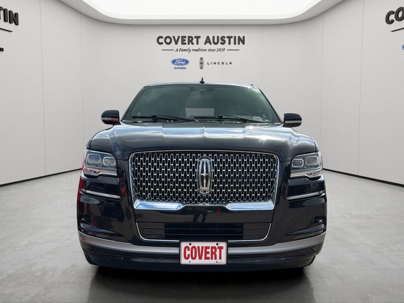 2022 Lincoln Navigator L - Image 8