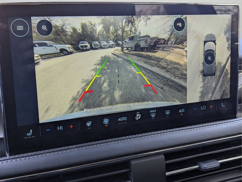 2024 Lincoln Corsair Plug-In Hybrid - Image 11