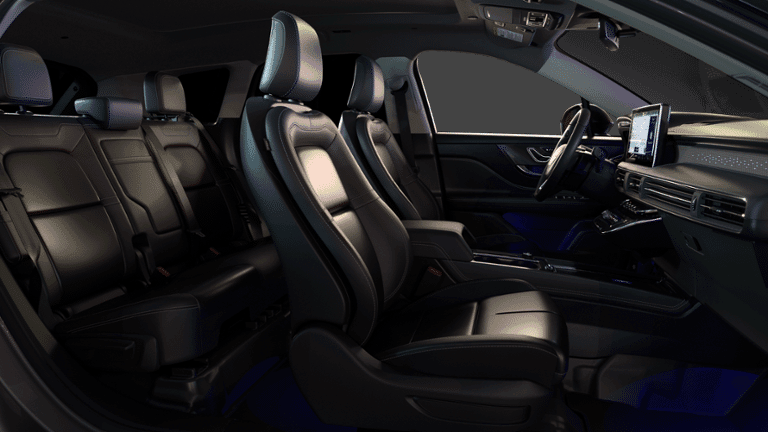2024 Lincoln Corsair Plug-In Hybrid - Image 26