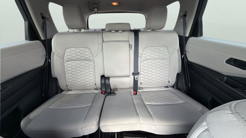 2024 Nissan Pathfinder - Image 24