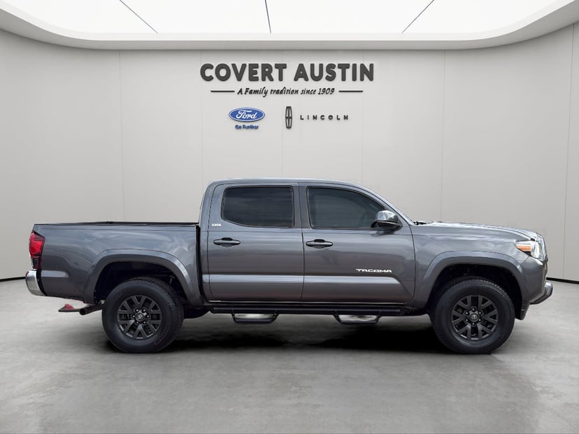 2020 Toyota Tacoma - Image 4