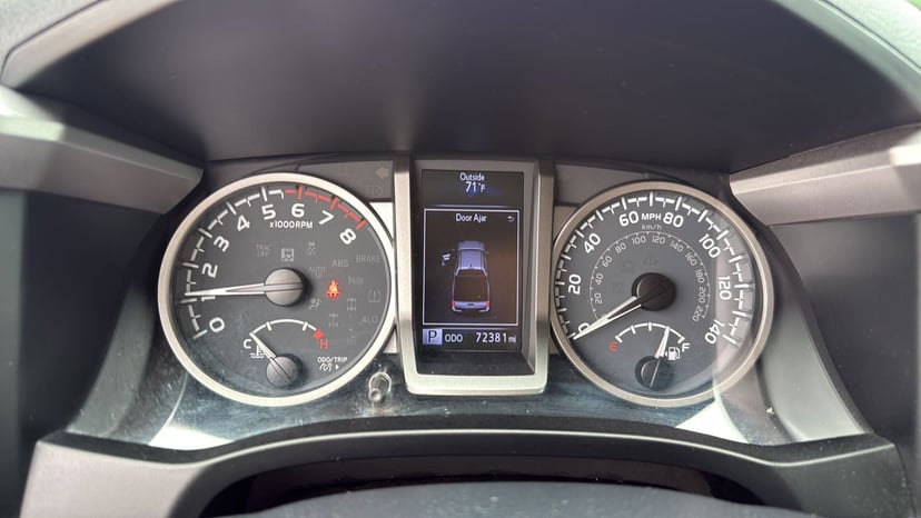 2020 Toyota Tacoma - Image 13