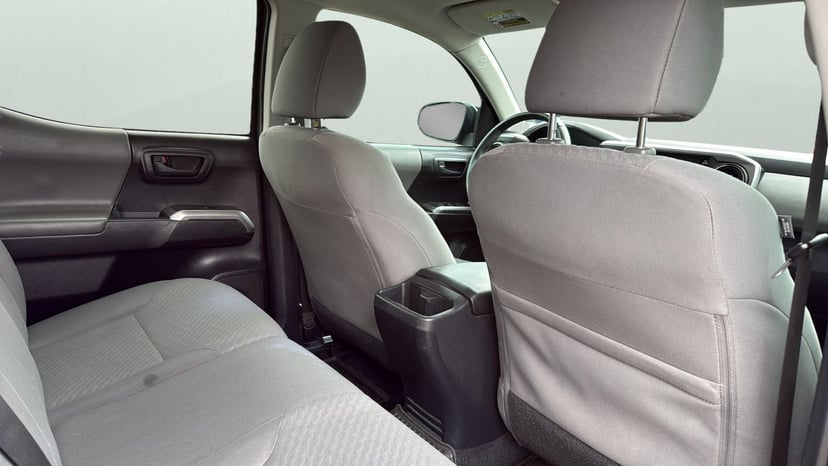 2020 Toyota Tacoma - Image 26