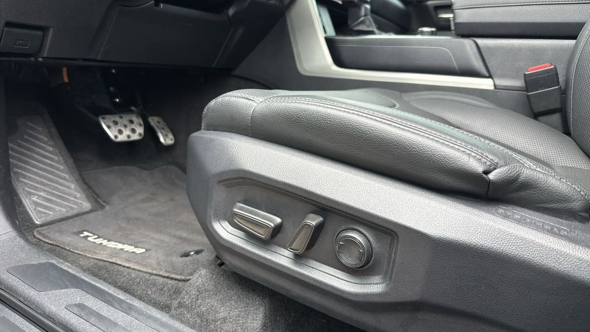 2023 Toyota Tundra - Image 10