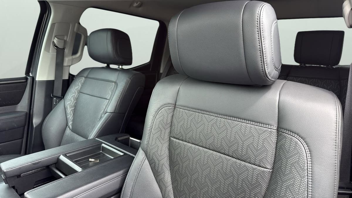 2023 Toyota Tundra - Image 9