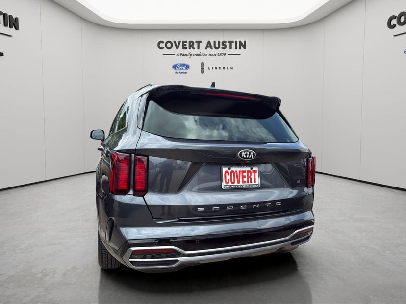 2021 Kia Sorento - Image 3