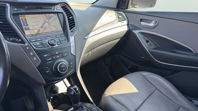 2014 Hyundai Santa Fe Sport - Image 16
