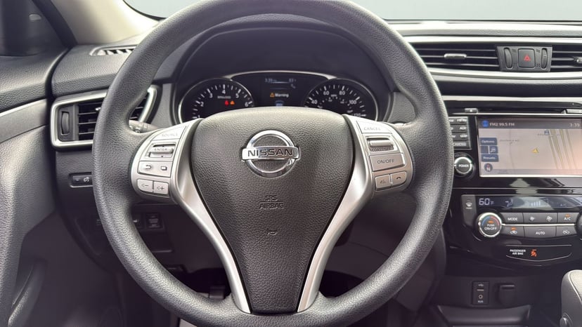 2015 Nissan Rogue - Image 8