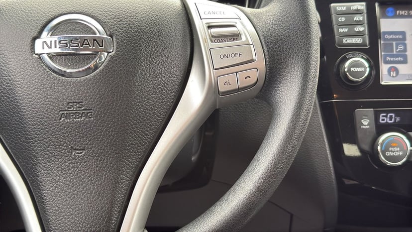 2015 Nissan Rogue - Image 9
