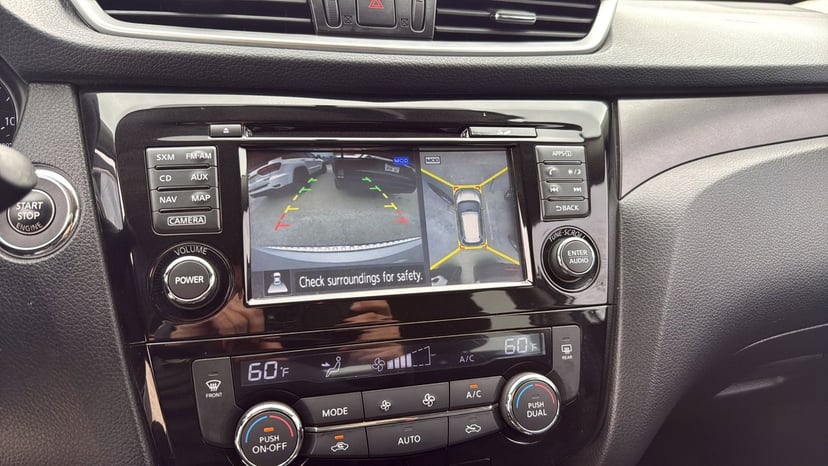 2015 Nissan Rogue - Image 12