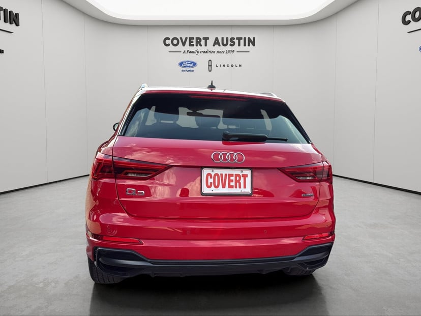 2022 Audi Q3 - Image 4