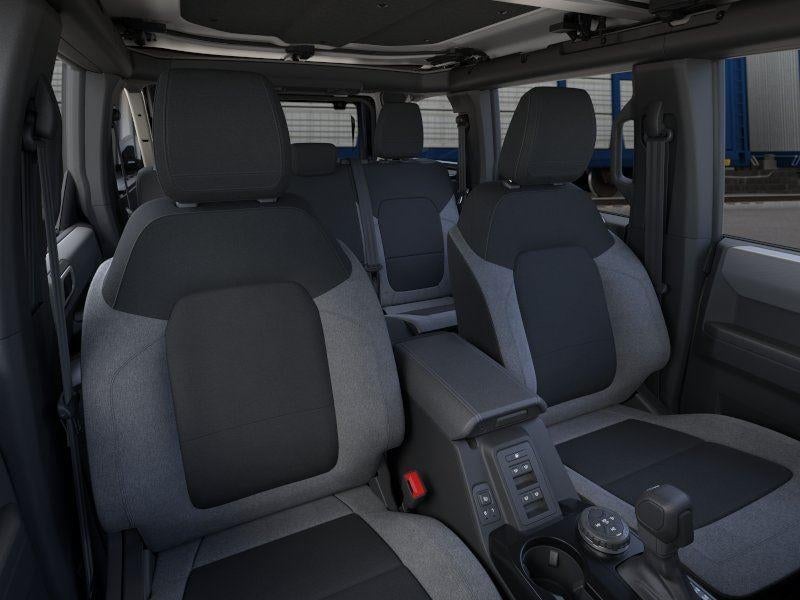 2026 Ford Bronco - Image 10
