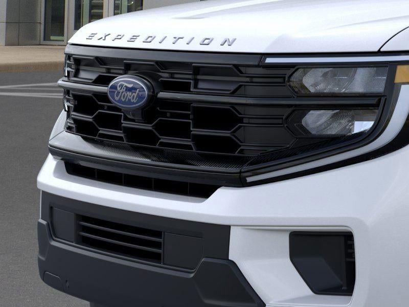 2026 Ford Expedition - Image 17