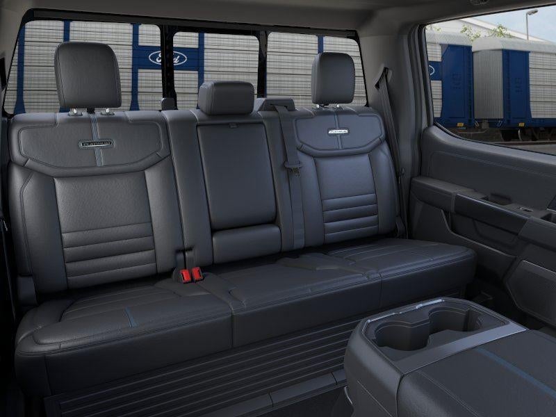 2026 Ford Super Duty F-350 SRW - Image 4