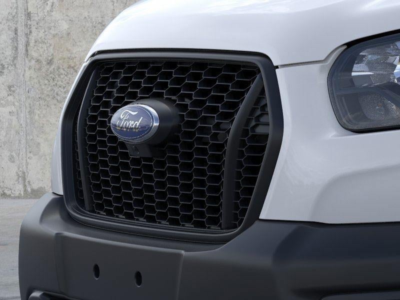 2025 Ford Transit - Image 16