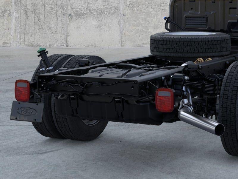 2026 Ford Super Duty F-450 - Image 21