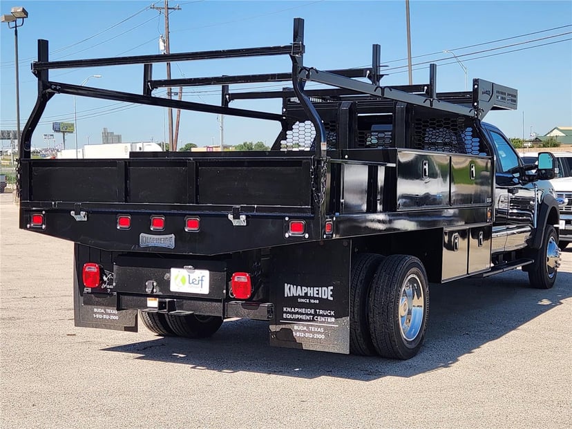 2026 Ford Super Duty F-450 - Image 4