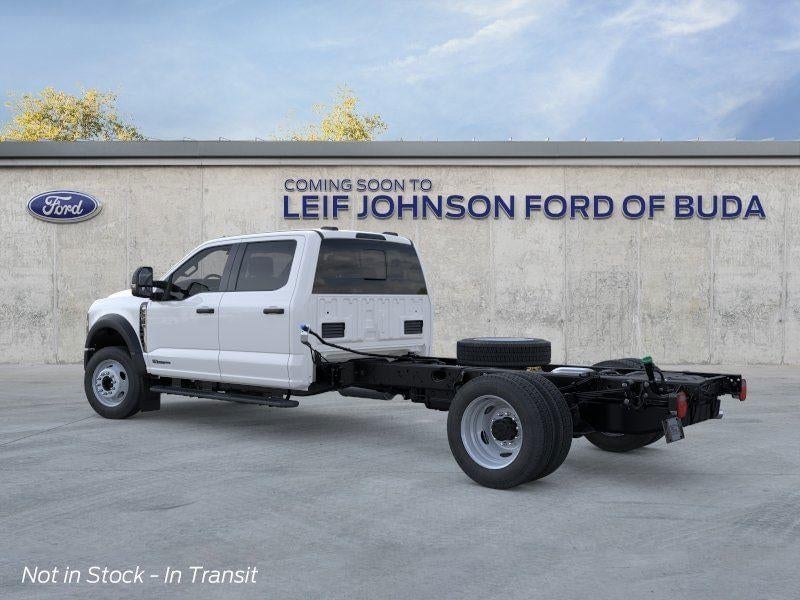 2026 Ford Super Duty F-550 - Image 4