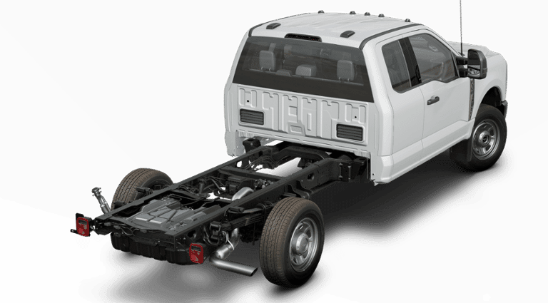 2025 Ford Super Duty F-350 - Image 23