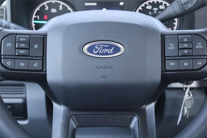 2026 Ford Super Duty F-350 - Image 25