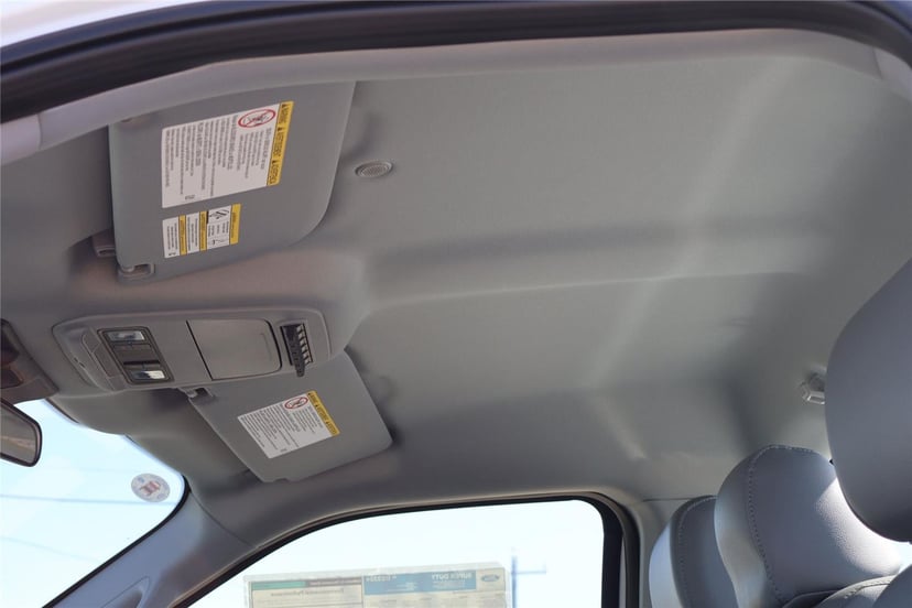 2025 Ford Super Duty F-350 - Image 21