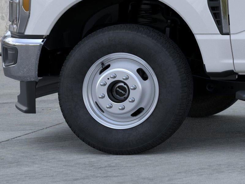2025 Ford Super Duty F-350 - Image 54