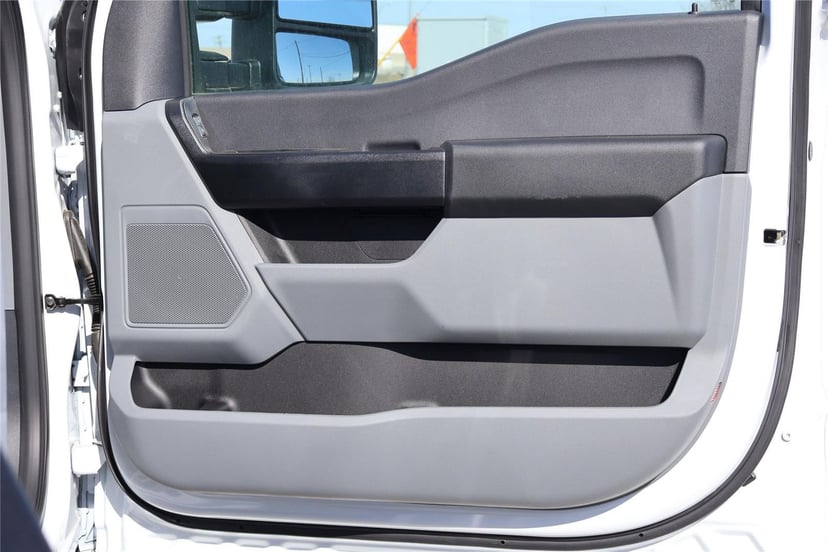 2026 Ford Super Duty F-350 - Image 32