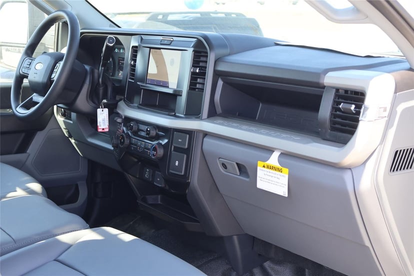 2026 Ford Super Duty F-350 - Image 35