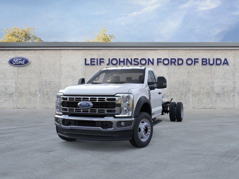 2026 Ford Super Duty F-550 - Image 2