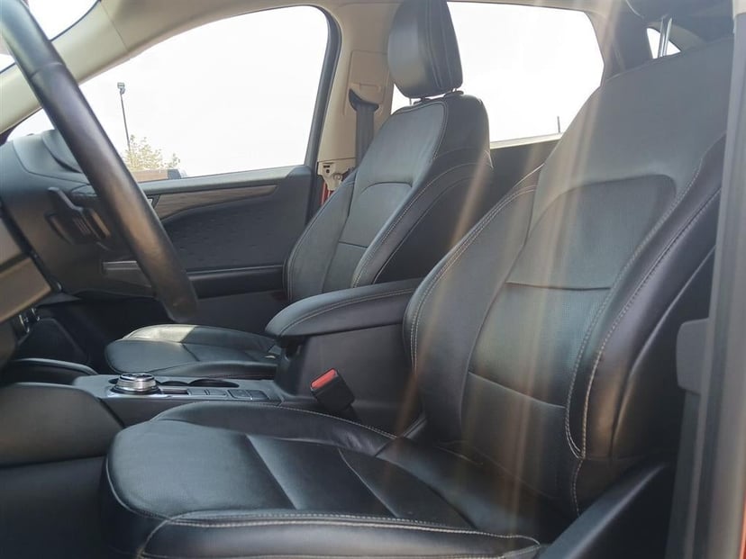 2020 Ford Escape - Image 9