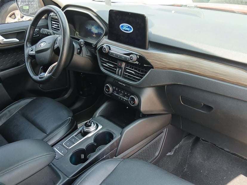 2020 Ford Escape - Image 11