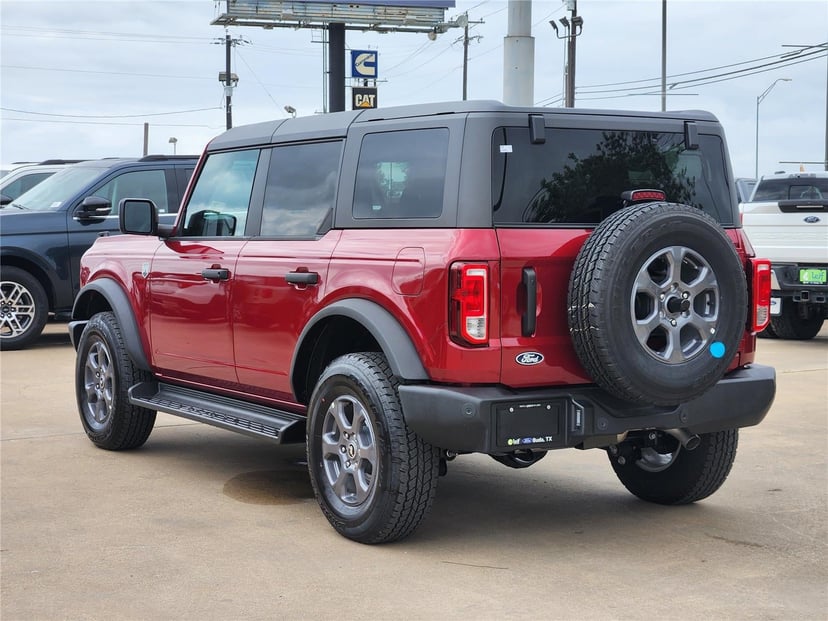 2026 Ford Bronco - Image 2