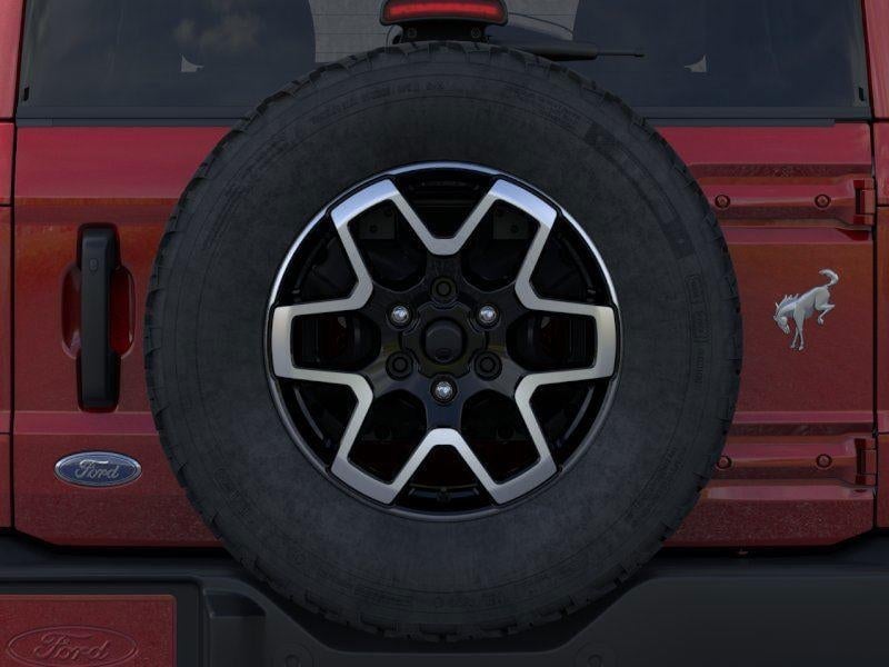 2026 Ford Bronco - Image 23