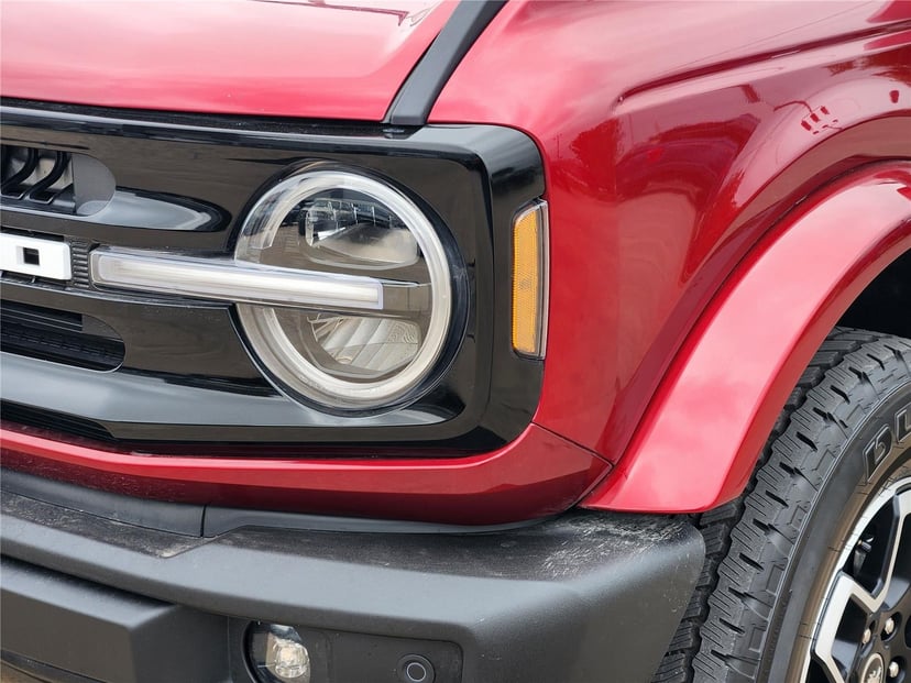 2026 Ford Bronco - Image 4