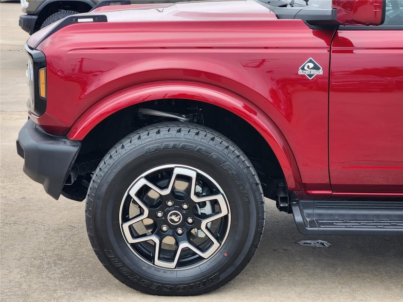 2026 Ford Bronco - Image 5