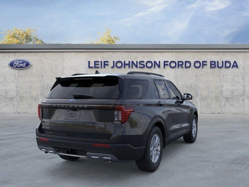 2026 Ford Explorer - Image 7
