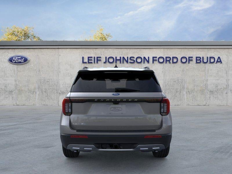 2026 Ford Explorer - Image 4