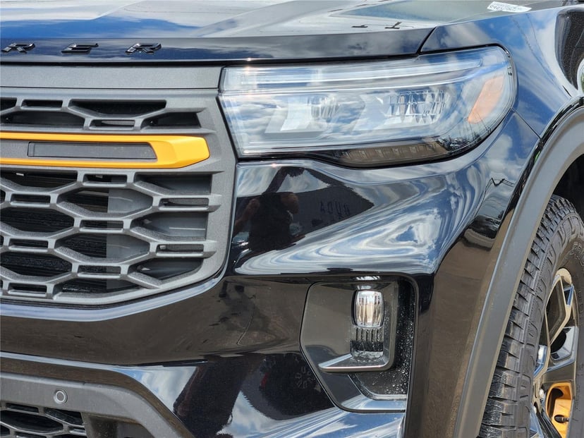 2026 Ford Explorer - Image 4
